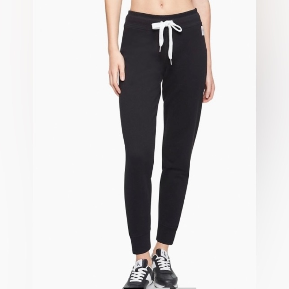 Calvin Klein black pants sweat pants joggers women’s Calvin Klein  athletic pant